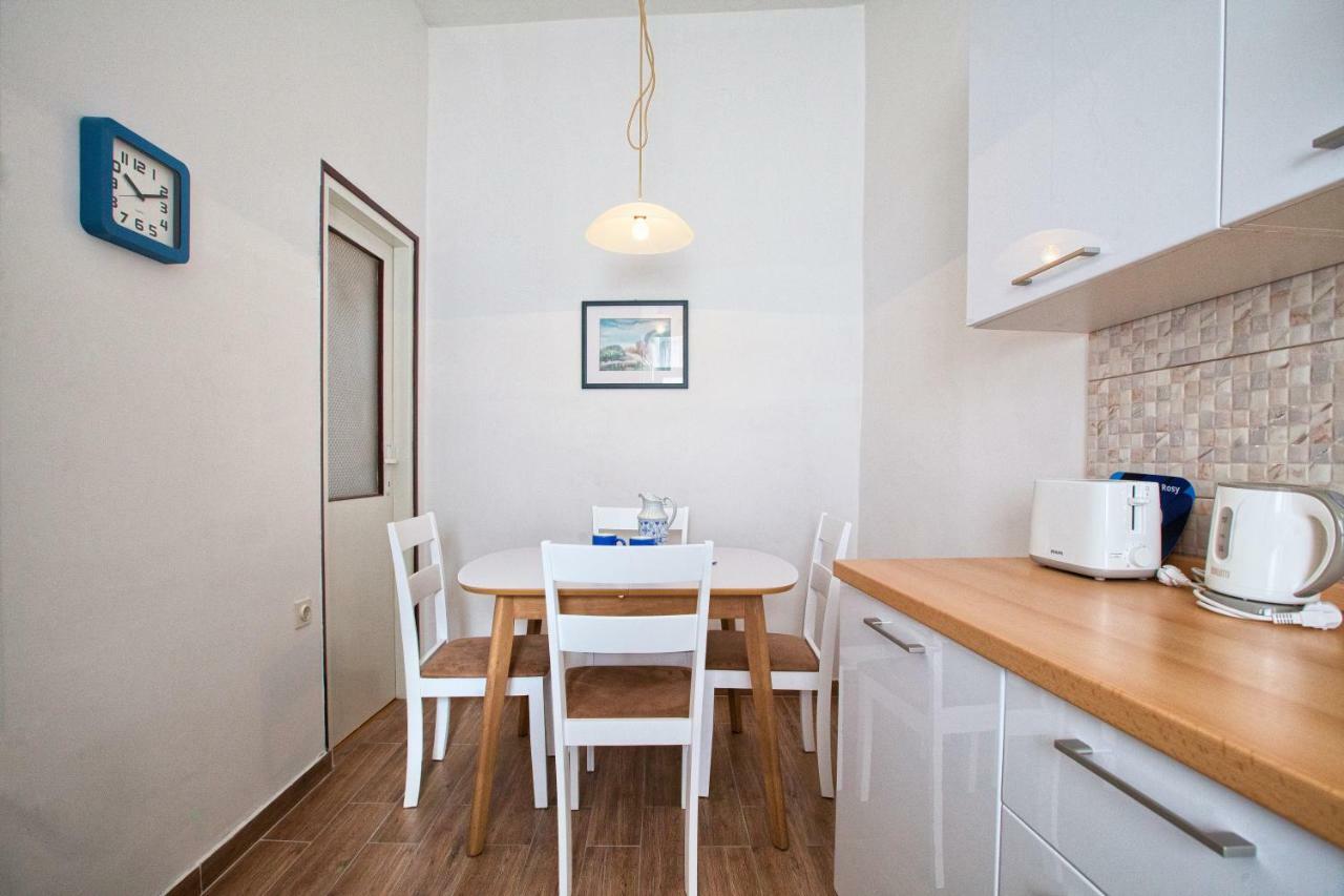 Apartment Rosy Пула Екстер'єр фото